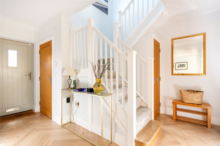 Images for Hinton Close, East Claydon, MK18