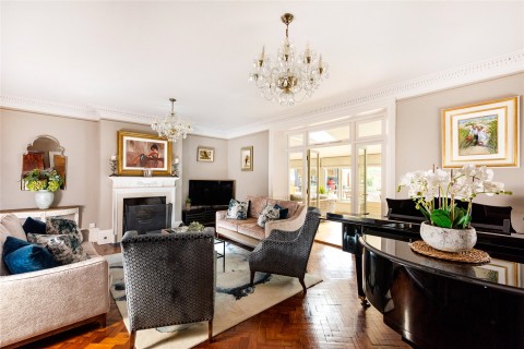 Click the photo for more details of Radclive, Buckingham, MK18