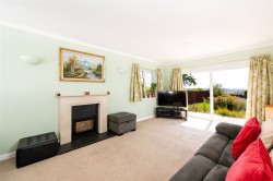Images for Park Close, Dunton, MK18