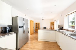 Images for Park Close, Dunton, MK18