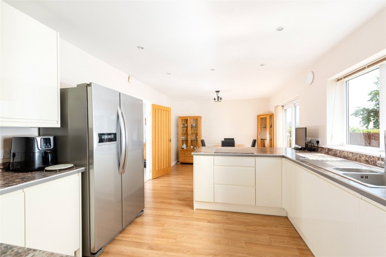 Images for Park Close, Dunton, MK18