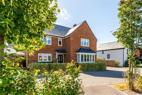 Click the photo for more details of Becketts Lane, Steeple Claydon, MK18