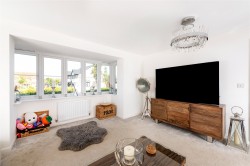 Images for Becketts Lane, Steeple Claydon, MK18