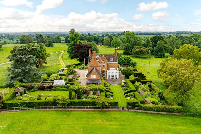 Images for Tile House Road, Lillingstone Dayrell, MK18