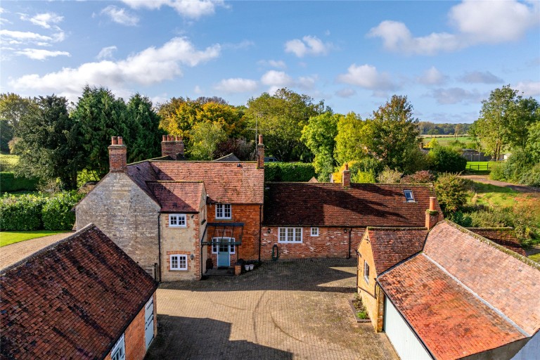 Images for Towcester Road, Lillingstone Dayrell, MK18