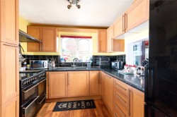 Images for Kingfisher Road, Buckingham, MK18