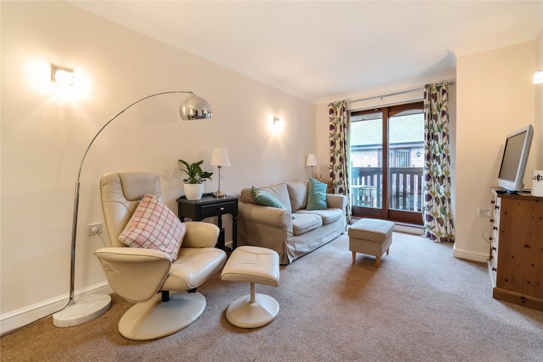 Images for Paynes Court, High Street, MK18