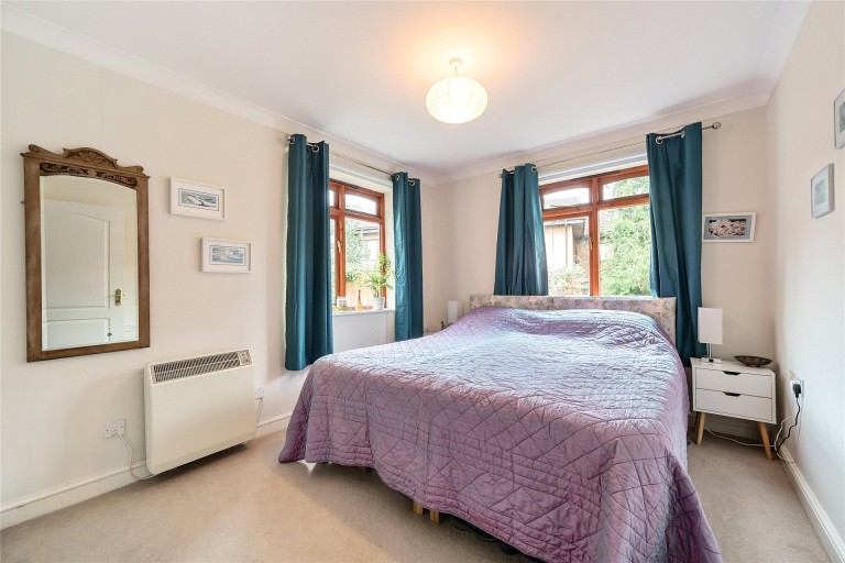 Images for Paynes Court, High Street, MK18