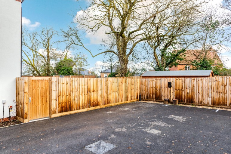 Images for Field Close, Tingewick, MK18