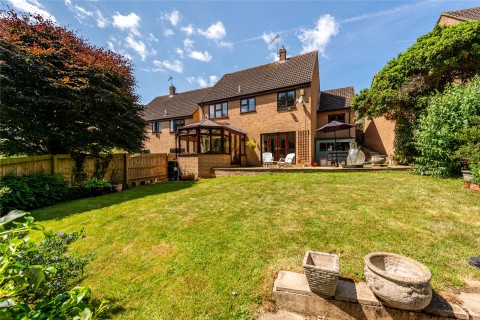Click the photo for more details of Hilltop Avenue, Buckingham, MK18