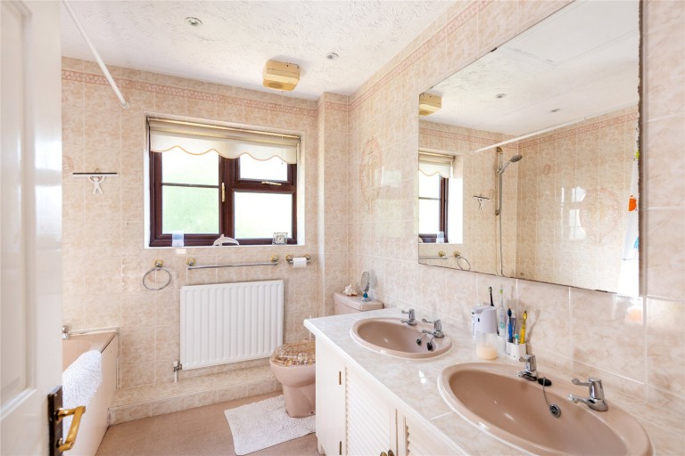 Images for Hilltop Avenue, Buckingham, MK18