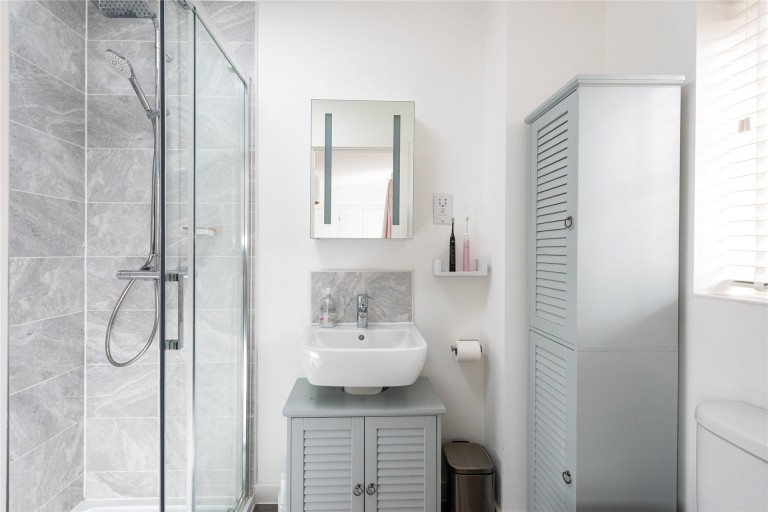 Images for Winters Way, Steeple Claydon, MK18
