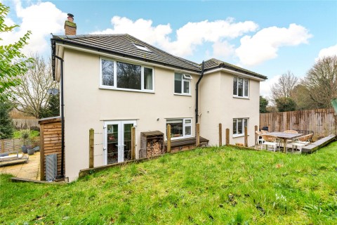 Click the photo for more details of Chapel Lane, Thornborough, MK18