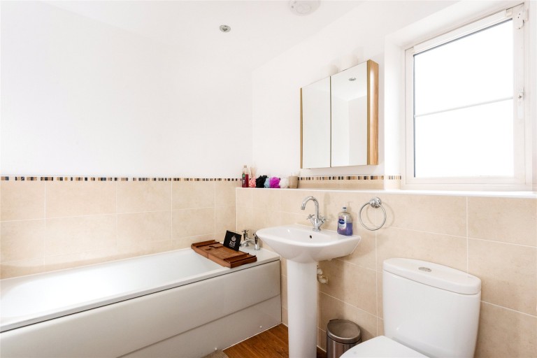 Images for Rolfe Close, Winslow, MK18