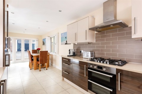 Click the photo for more details of Rolfe Close, Winslow, MK18