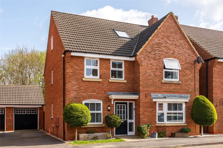 Click the photo for more details of Brickhill Way, Calvert, MK18
