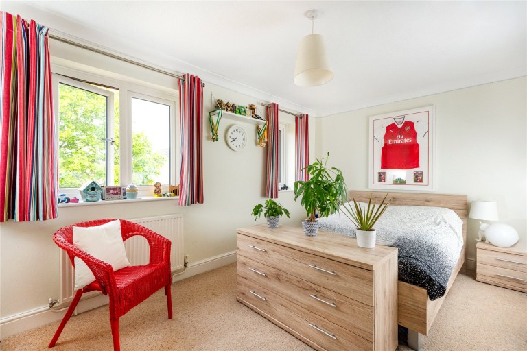 Images for Shepperds Close, North Marston, MK18
