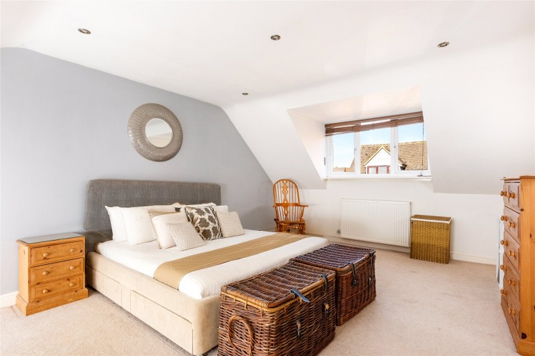 Images for Marks Orchard, Granborough, MK18