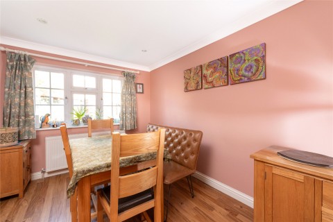 Click the photo for more details of Busby Close, Buckingham, MK18