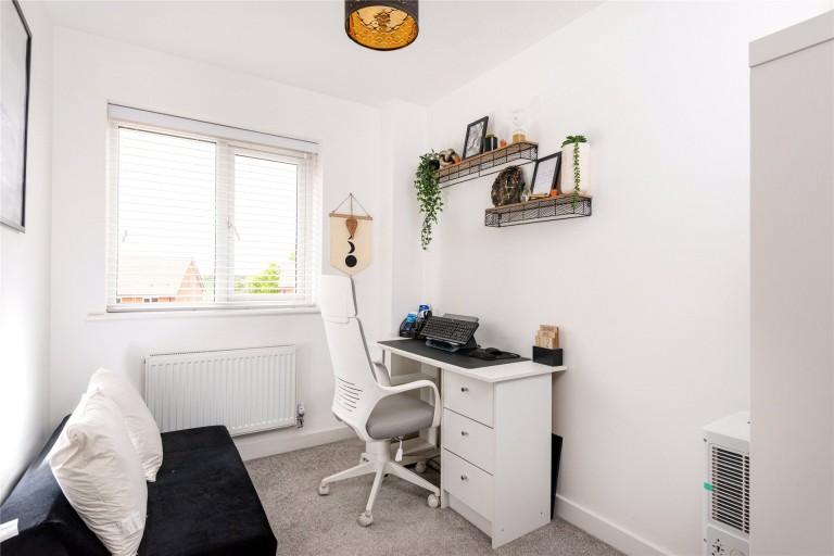 Images for Willowvale Way, Steeple Claydon, MK18