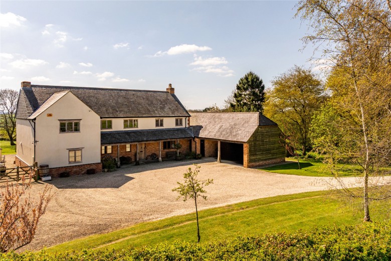 Click the photo for more details of Lenborough, Buckingham, MK18