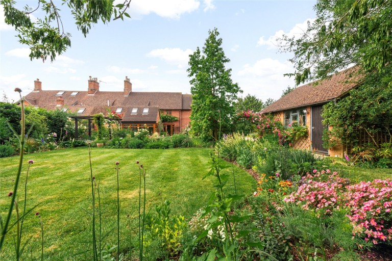 Images for Calvert Cottages, Calvert Road, MK18