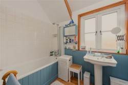 Images for Calvert Cottages, Calvert Road, MK18