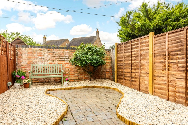 Images for Marks Orchard, Granborough, MK18