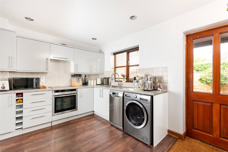 Images for Marks Orchard, Granborough, MK18