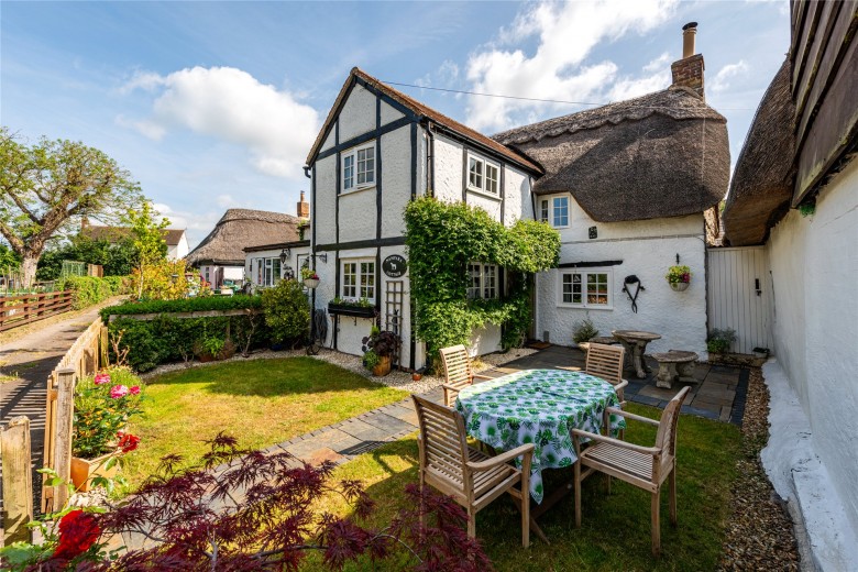 Click the photo for more details of The College, Marsh Gibbon, OX27