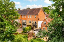 Images for Old School Court, School Lane, MK18