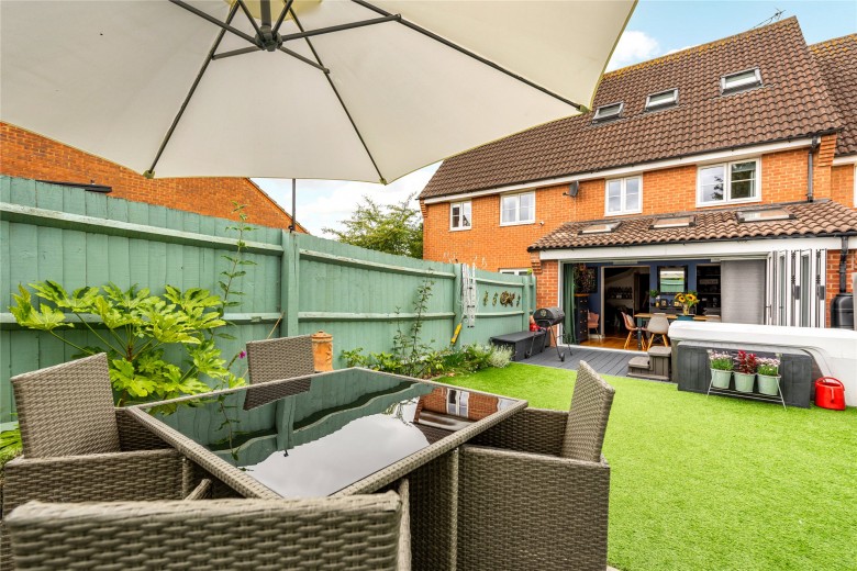 Click the photo for more details of Embleton Way, Buckingham, MK18