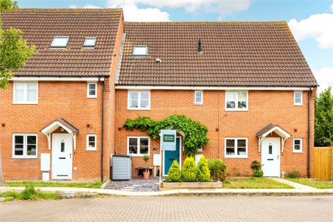 Click the photo for more details of Embleton Way, Buckingham, MK18