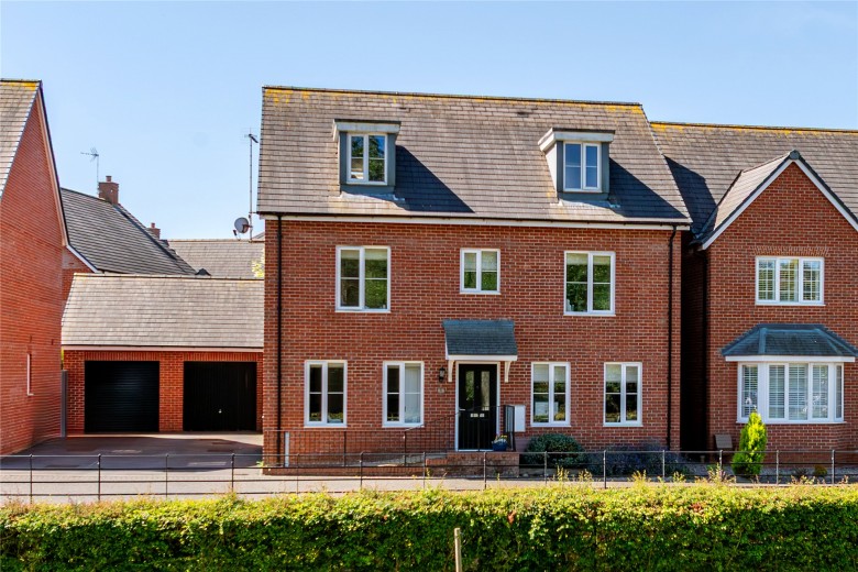 Click the photo for more details of Newcombe Crescent, Buckingham, MK18