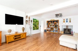 Images for Old Barn Close, Gawcott, MK18