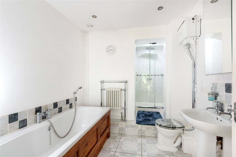Images for Old Barn Close, Gawcott, MK18