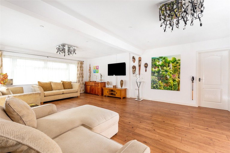 Images for Old Barn Close, Gawcott, MK18