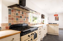 Images for Old Barn Close, Gawcott, MK18