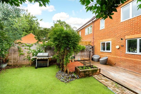 Click the photo for more details of Rustics Close, Calvert, MK18