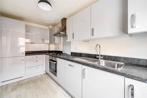 Click the photo for more details of Buccas Lane, Buckingham, MK18
