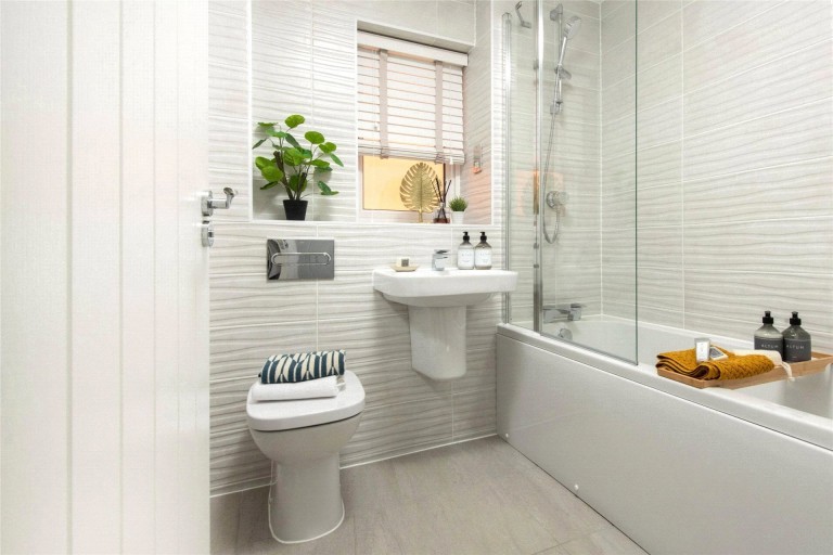Images for Moreton Fields, Moreton Road, MK18