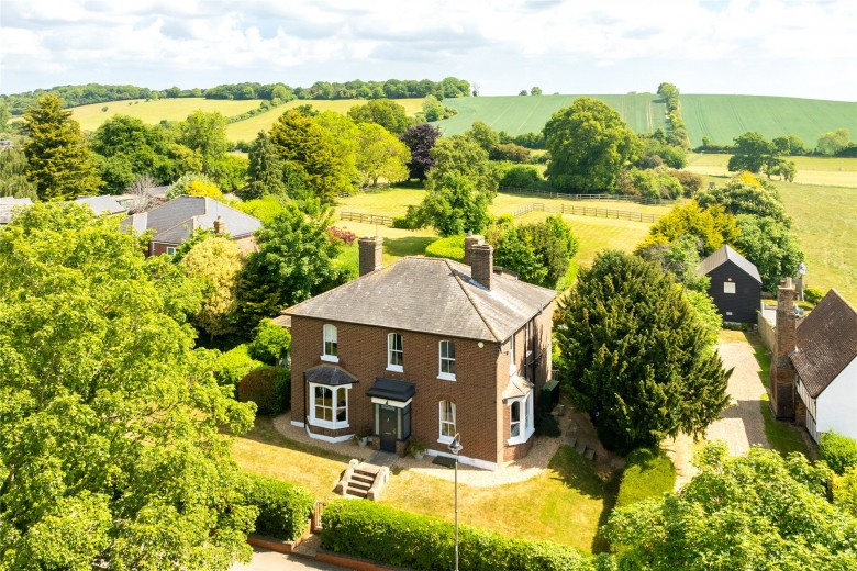 Click the photo for more details of West Street, Lilley, LU2