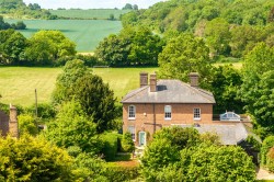 Images for West Street, Lilley, LU2