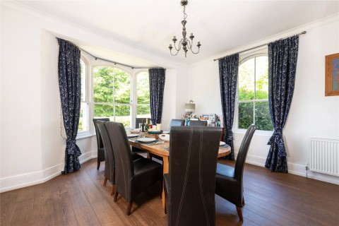 Click the photo for more details of West Street, Lilley, LU2