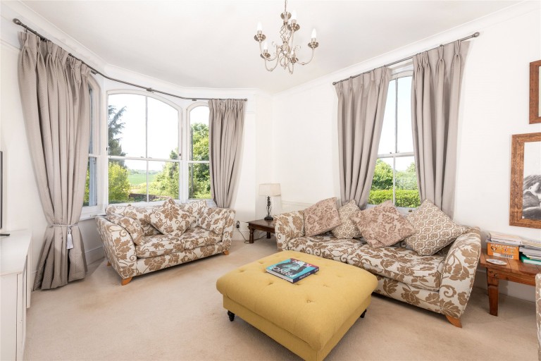 Images for West Street, Lilley, LU2