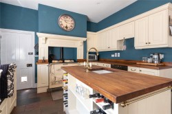 Images for West Street, Lilley, LU2