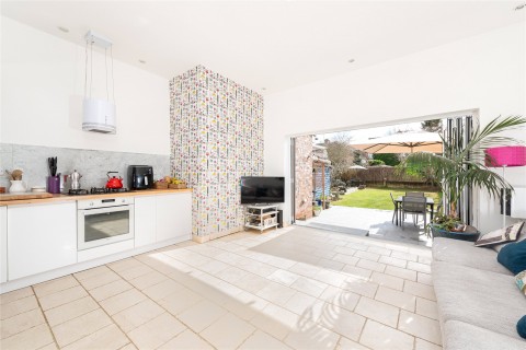 Click the photo for more details of Cambridge Road, Hitchin, SG4