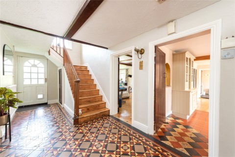Click the photo for more details of Ampthill Road, Shefford, SG17