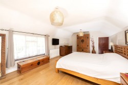 Images for Ampthill Road, Shefford, SG17