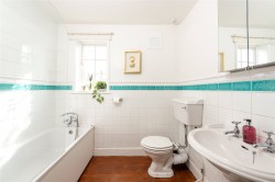 Images for Ampthill Road, Shefford, SG17